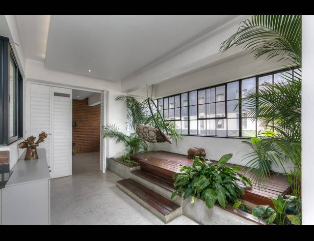 2 BEDROOM APARTMENT FOR SALE IN MABONENG